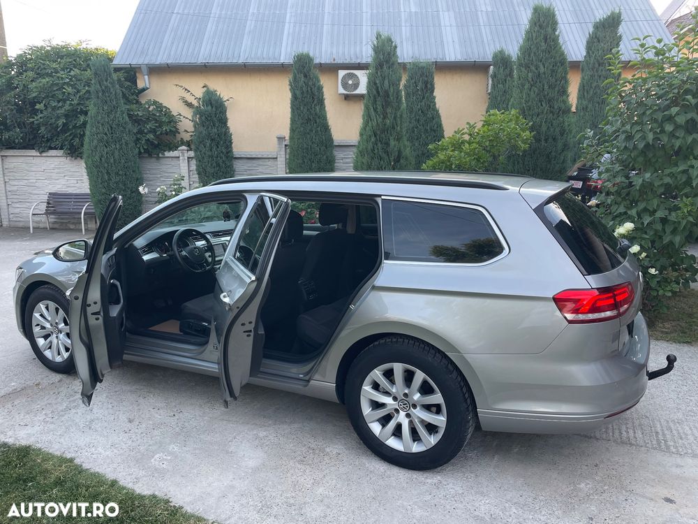 Volkswagen Passat - 12