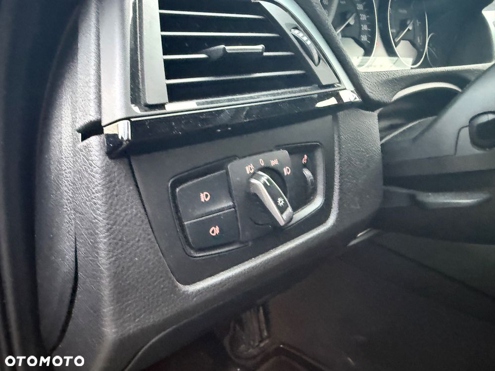 BMW Seria 3 - 15