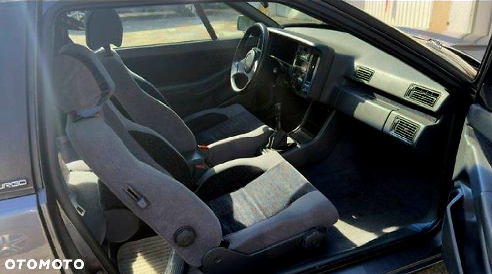 Volvo Seria 400 - 3