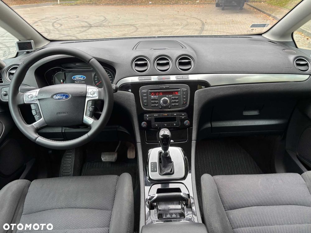 Ford S-Max 2011 photo 5