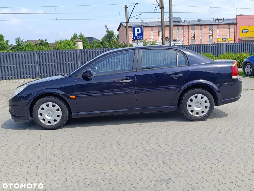 Opel Vectra 1.8 Essentia - 12