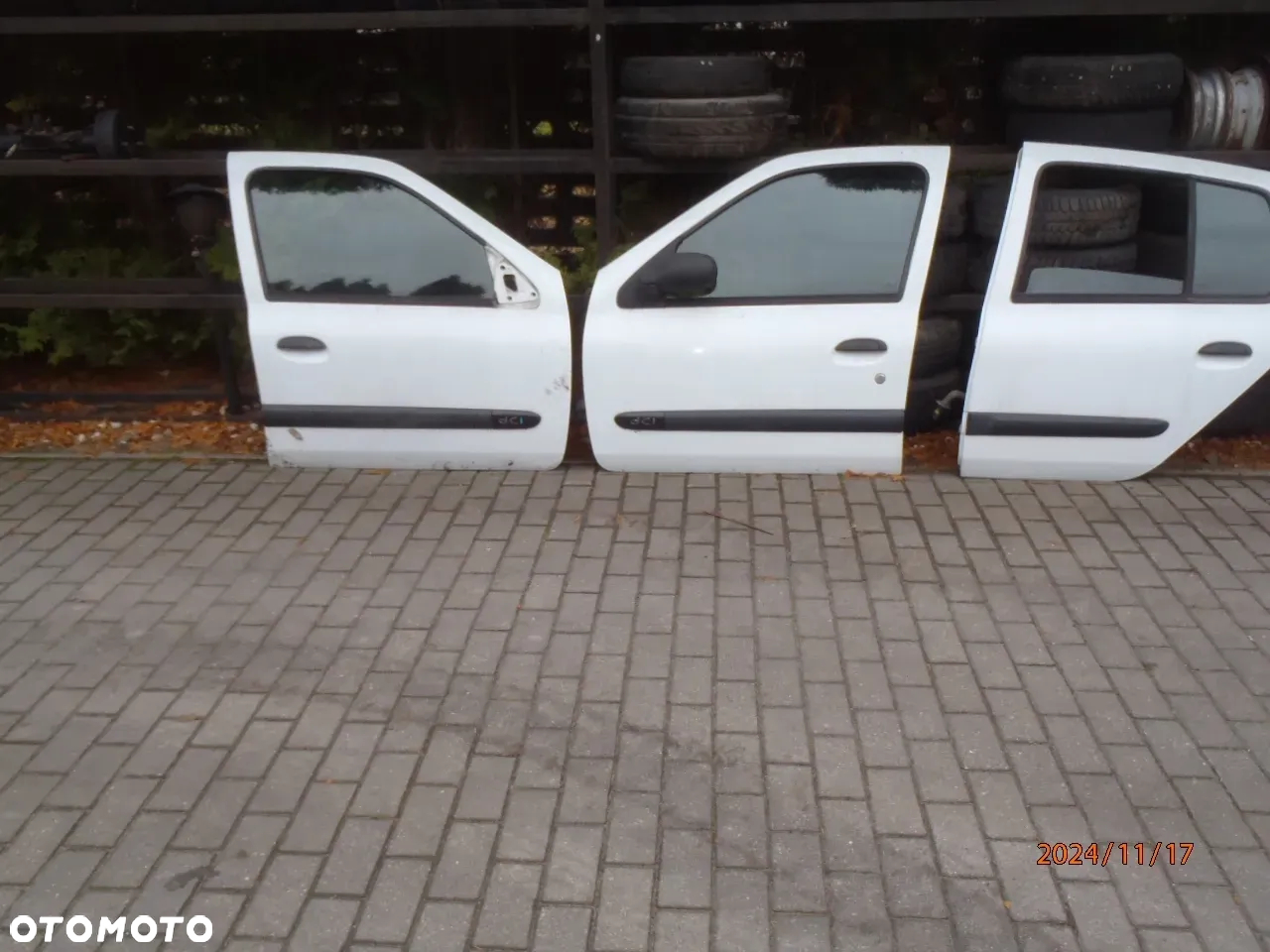 drzwi renault clio II 5 drzwi białe ładne do założenia - 9