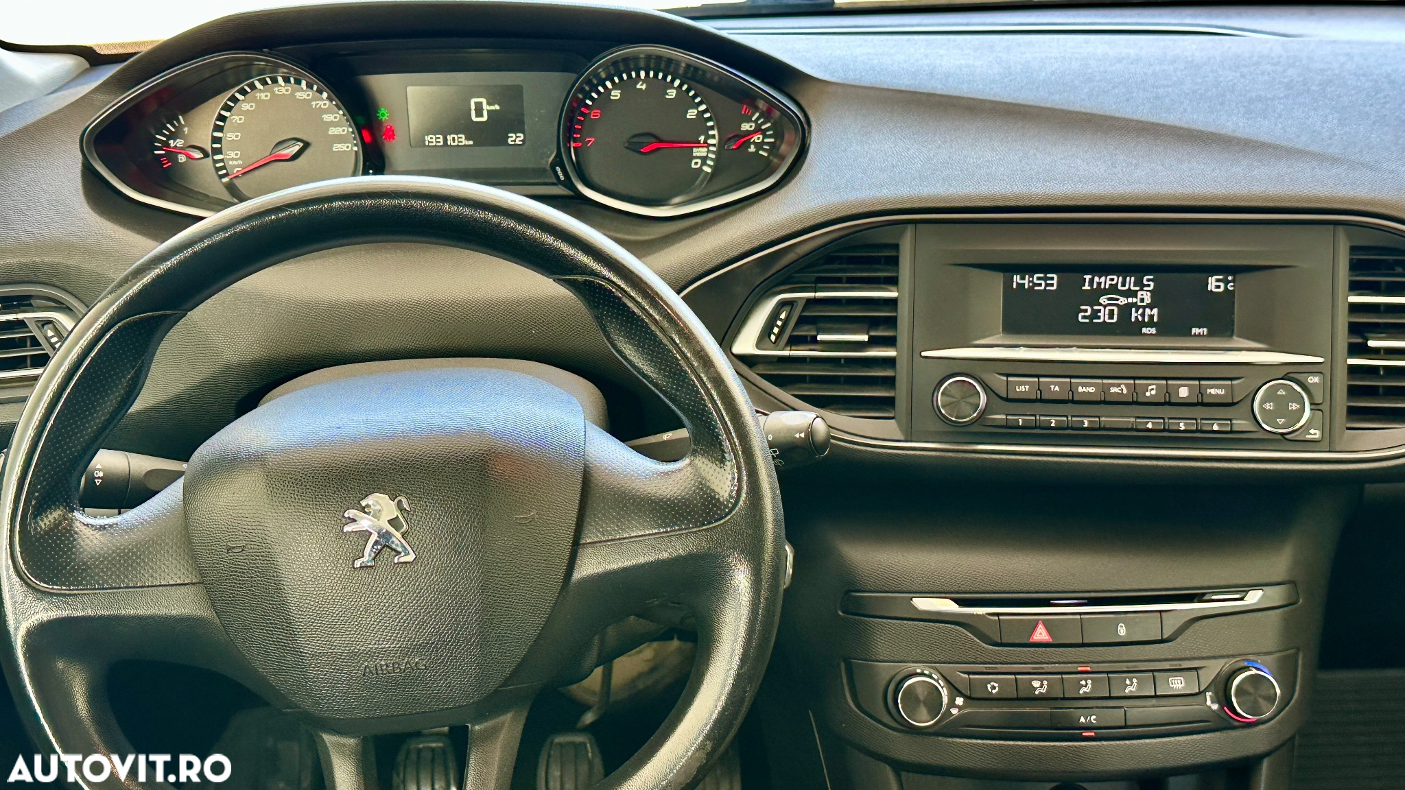 Peugeot 308 1.2 VTi Active - 3