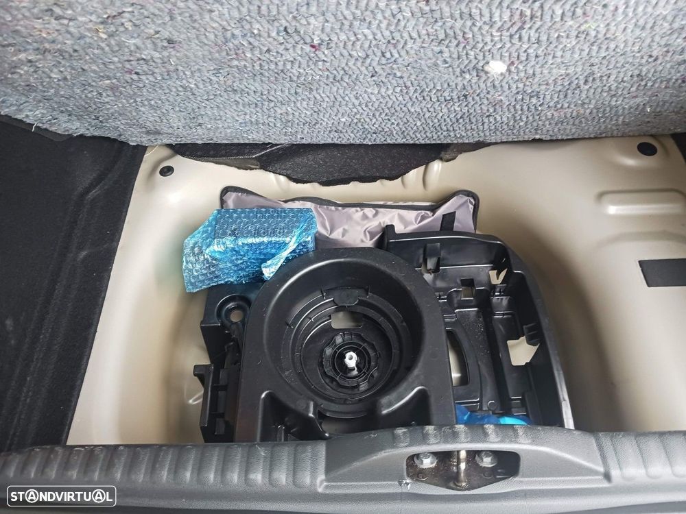 Citroën C3 1.2 PureTech C-Series - 35