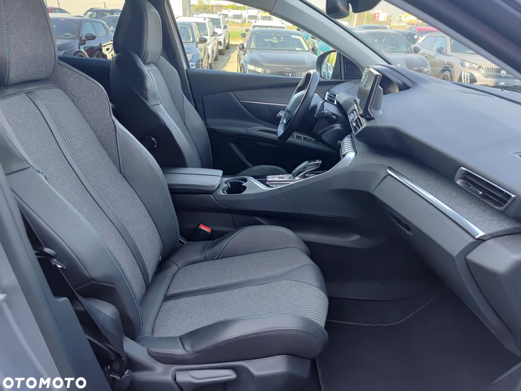 Peugeot 3008 - 24