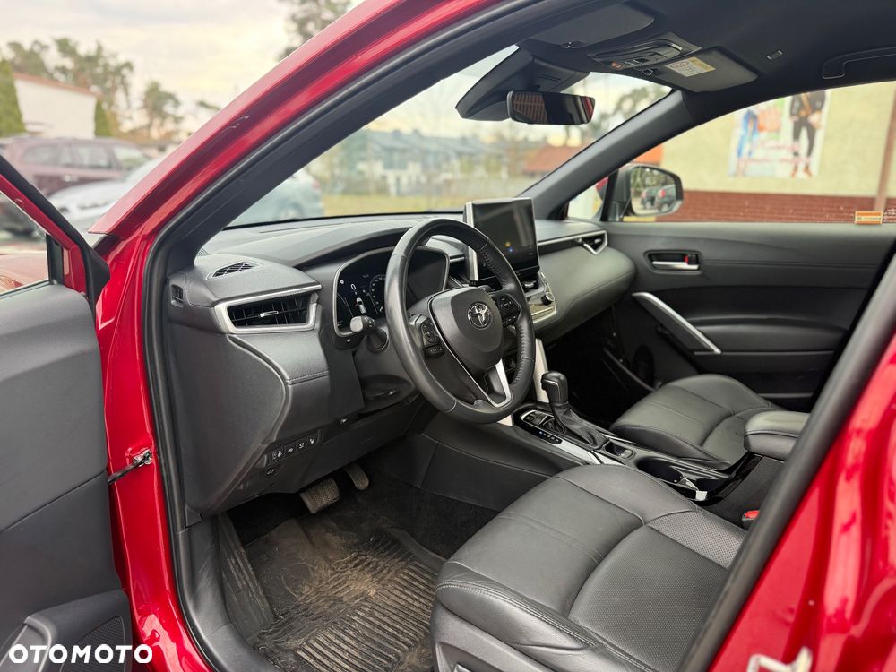 Toyota Corolla Cross 2.0 Hybrid Executive AWD - 14