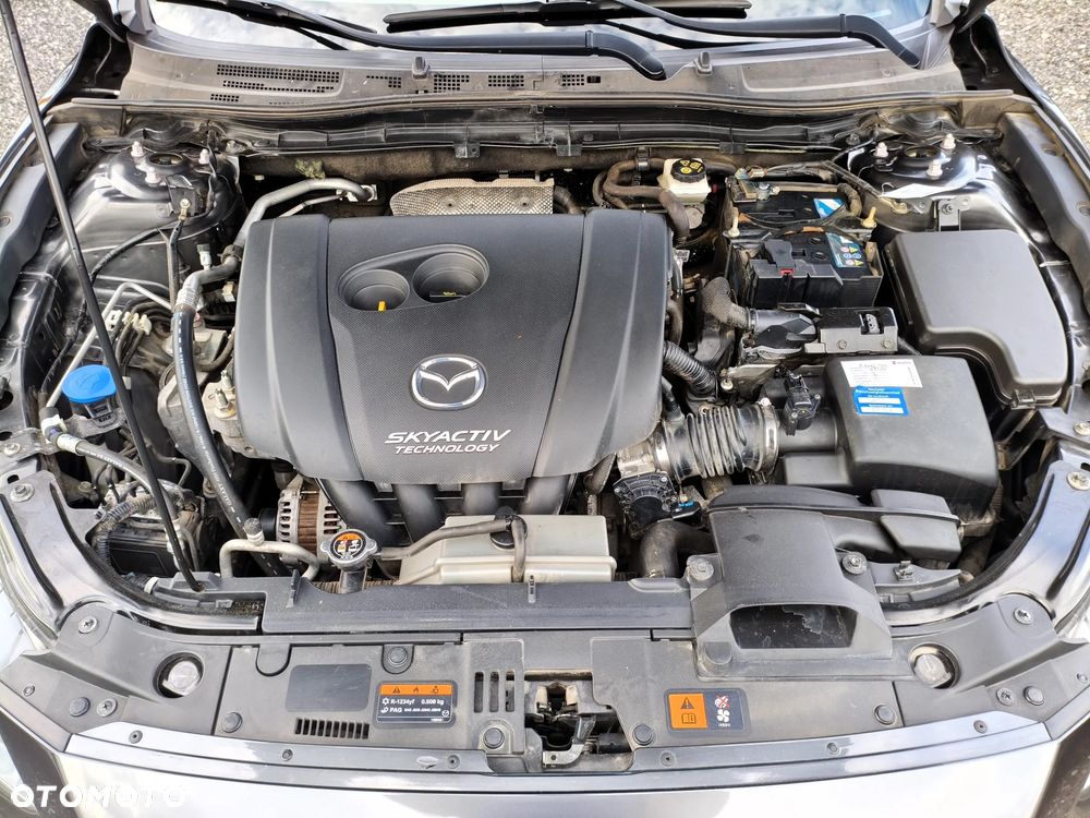 Mazda 3 SKYACTIV-G 120 KIZOKU - 29