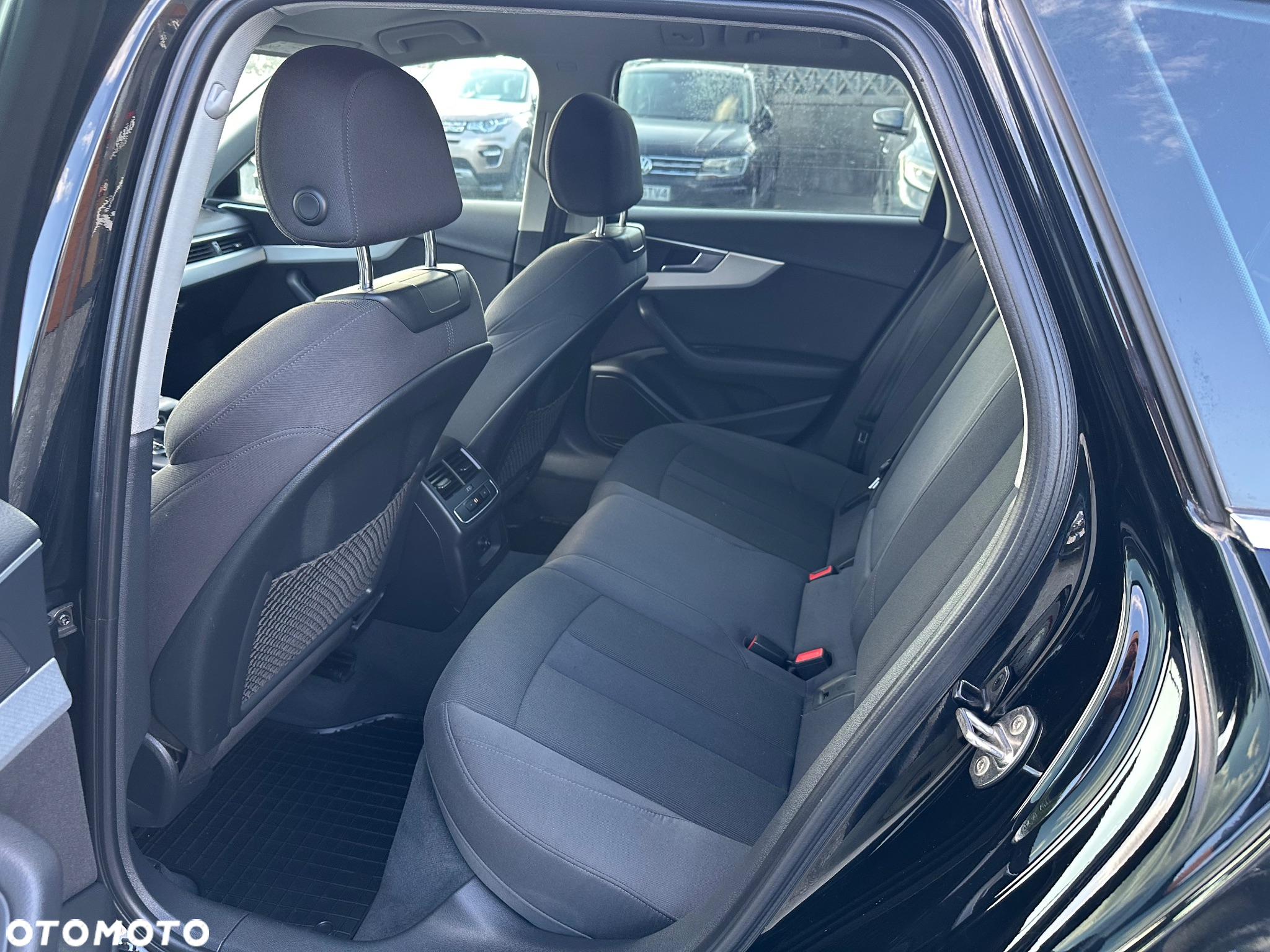 Audi A4 Avant 2.0 TDI S tronic sport - 12