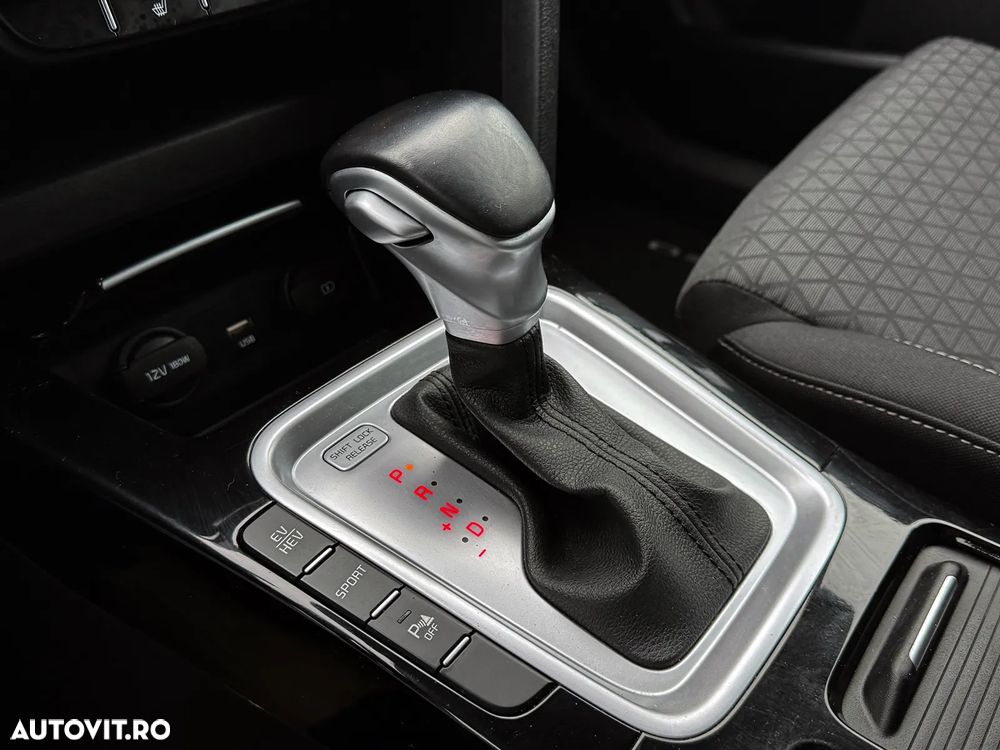 Kia Ceed SW 1.6 GDI DCT OPF Plug-in-Hybrid Spirit - 14