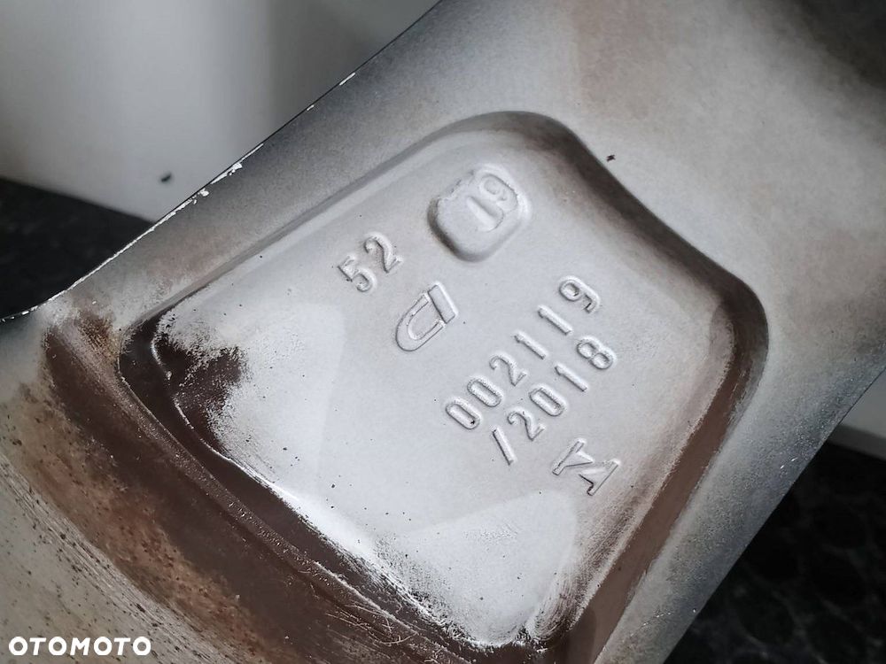 FELGI ALUMINIOWE KOMPLET 18 Z OPONAMI LEXUS UX 002119/2018 - 2