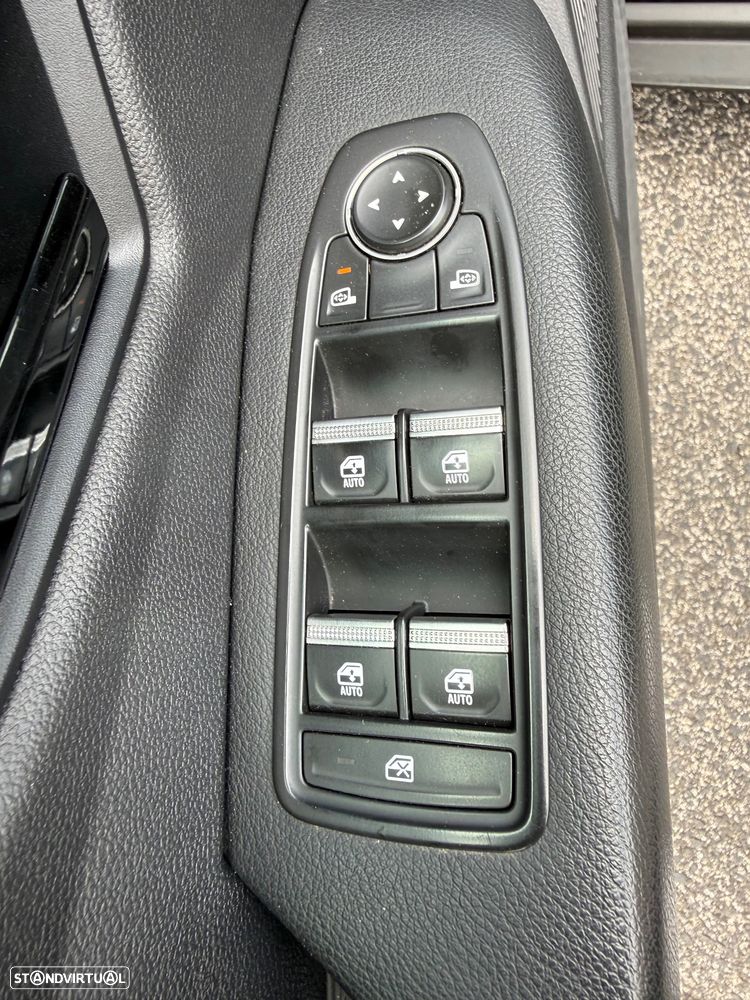 Renault Mégane E-Tech EV40 Evolution Autonomia Urbana - 16