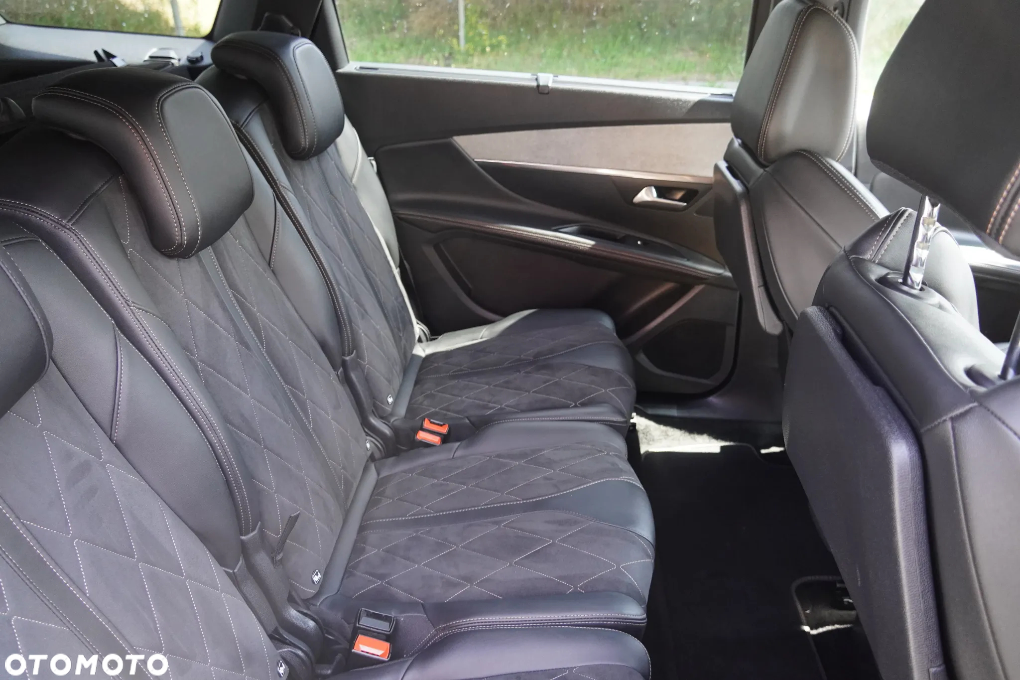 Peugeot 5008 2.0 BlueHDI GT S&S EAT8 - 11