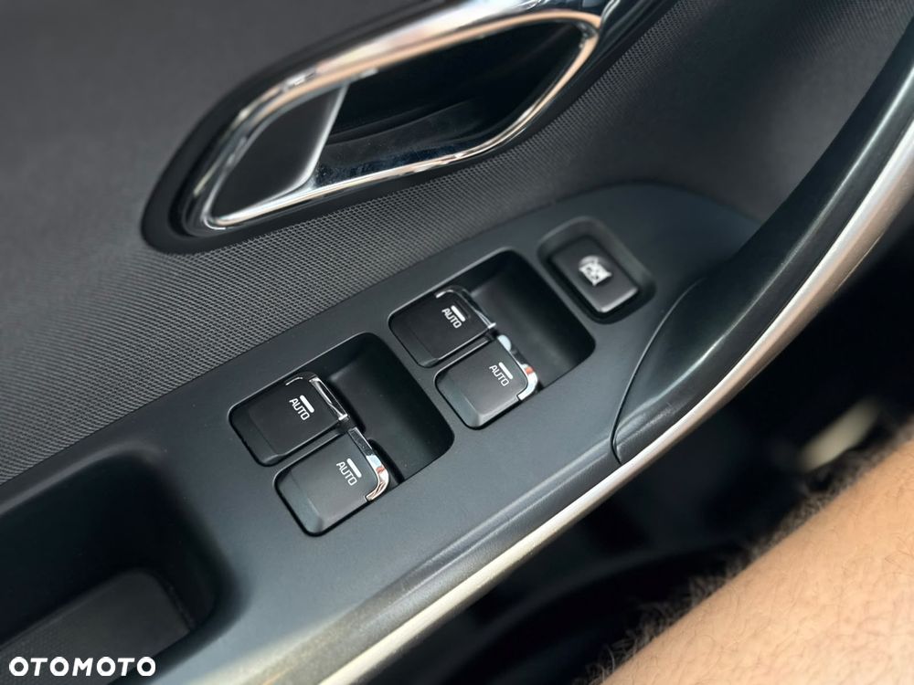 Kia Ceed 1.6 GDI L Business Line - 27