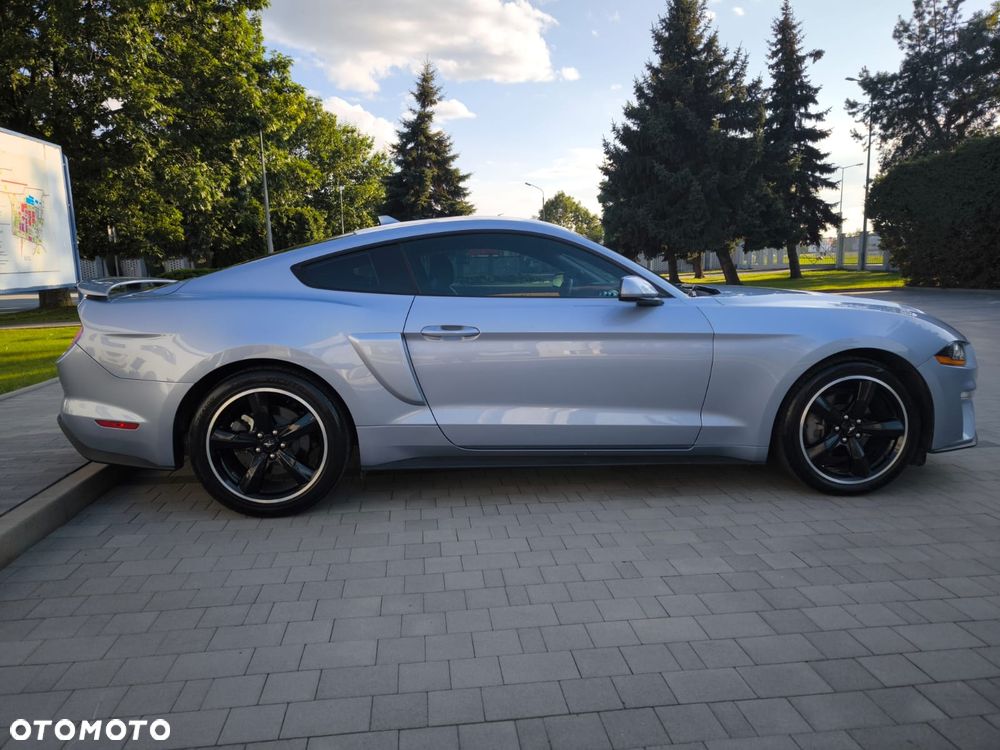 Ford Mustang 2.3 EcoBoost - 23