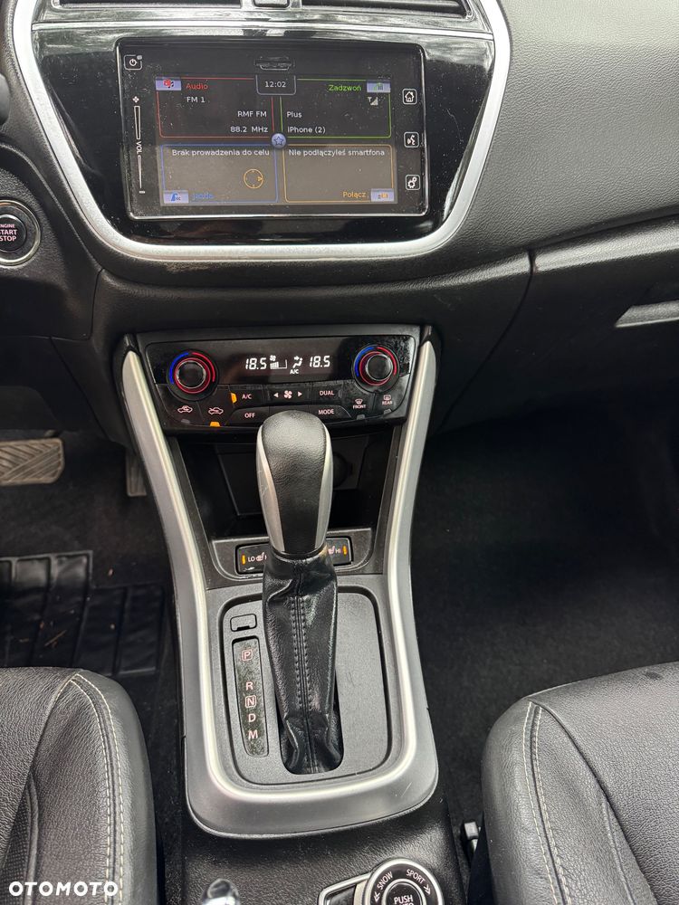 Suzuki SX4 S-Cross 1.4 T Premium 4WD - 17