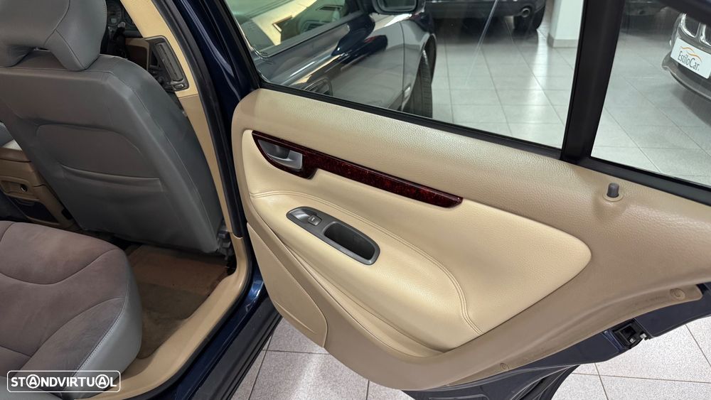 Volvo S60 2.4 D5 - 29