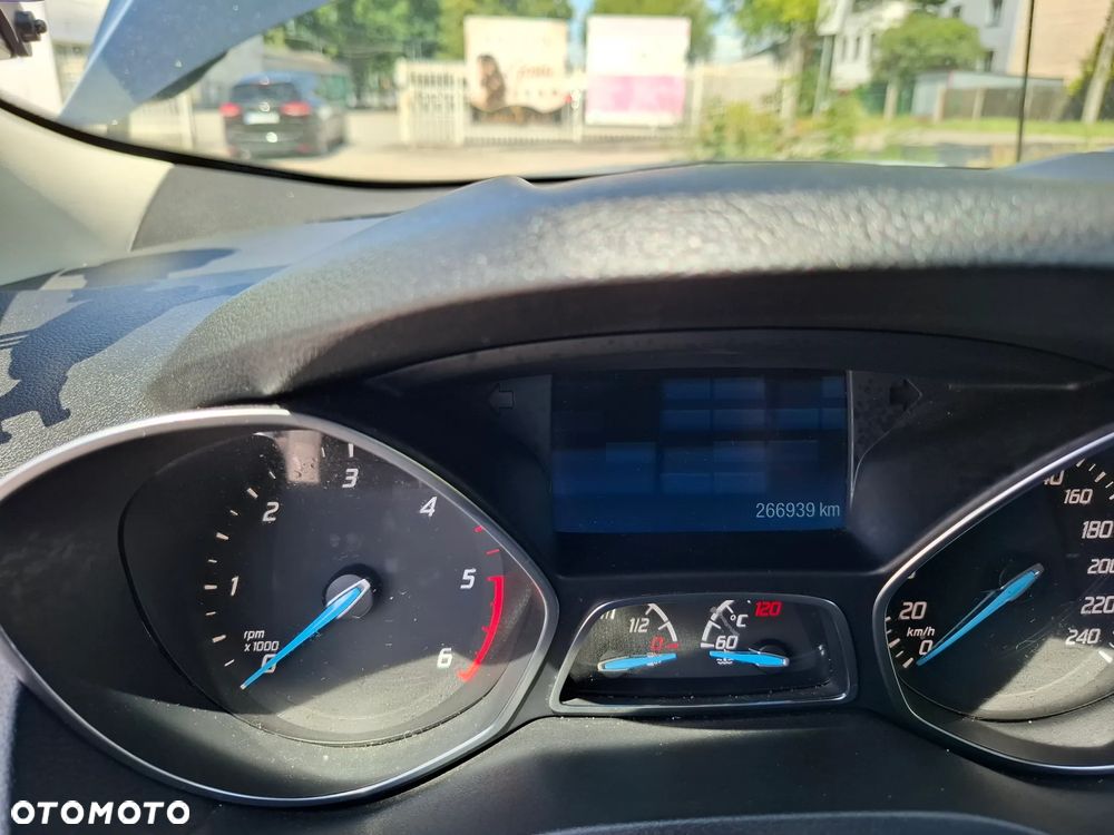 Ford Kuga 2.0 TDCi 4x4 Titanium - 15
