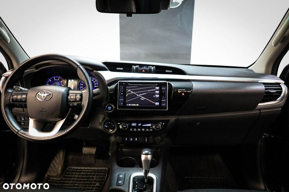 Toyota Hilux - 15