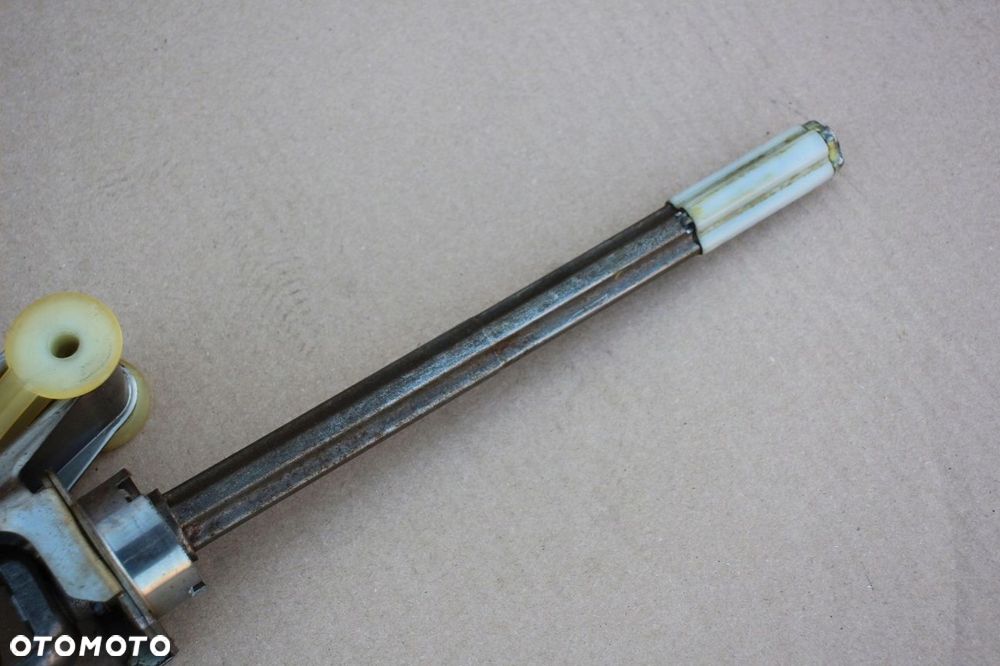 Łącznik kolumny kierowniczej AUDI TT 8N - 2