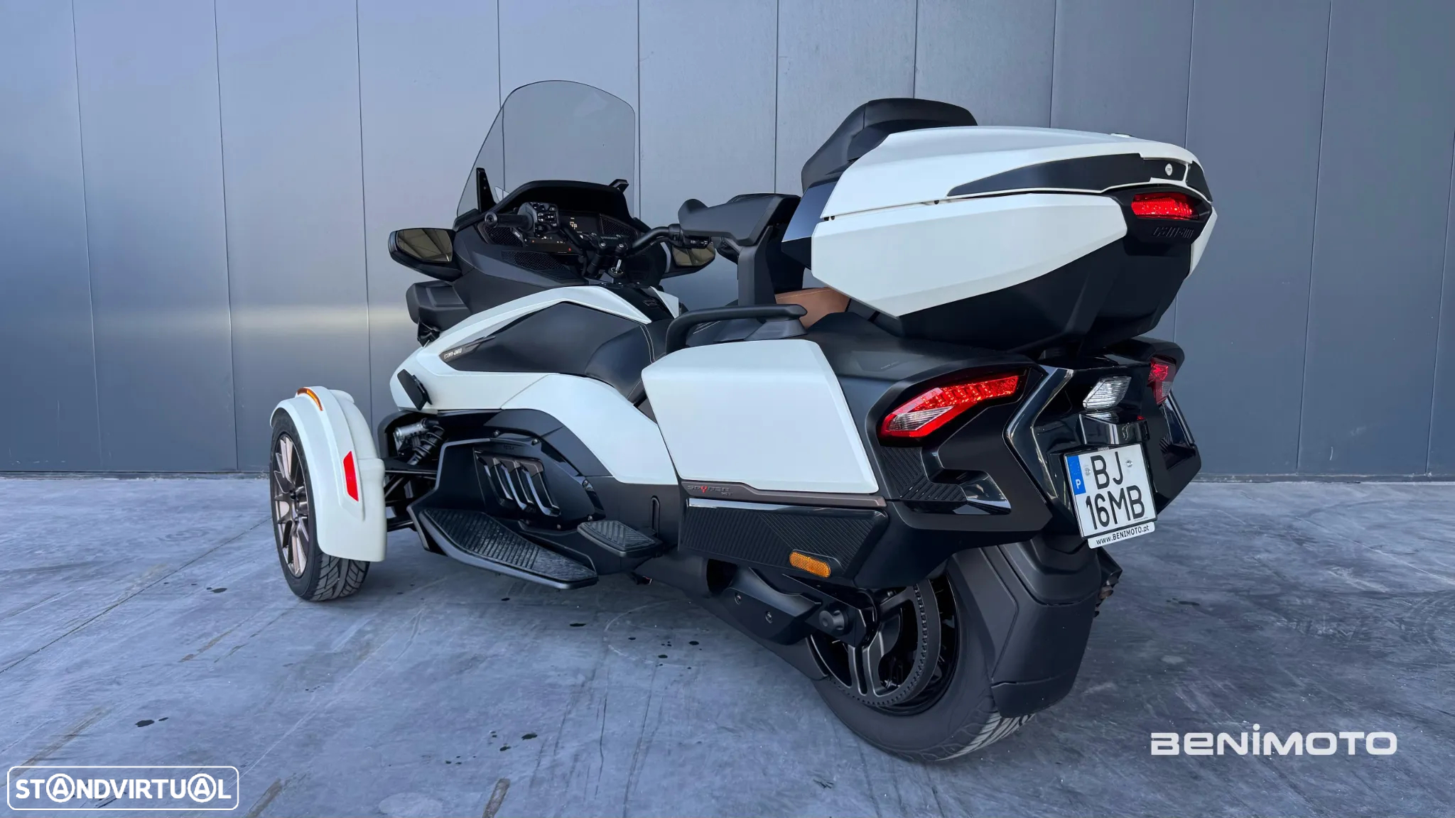 Can-Am Spyder RT Limited Sea-To-Sky - 4