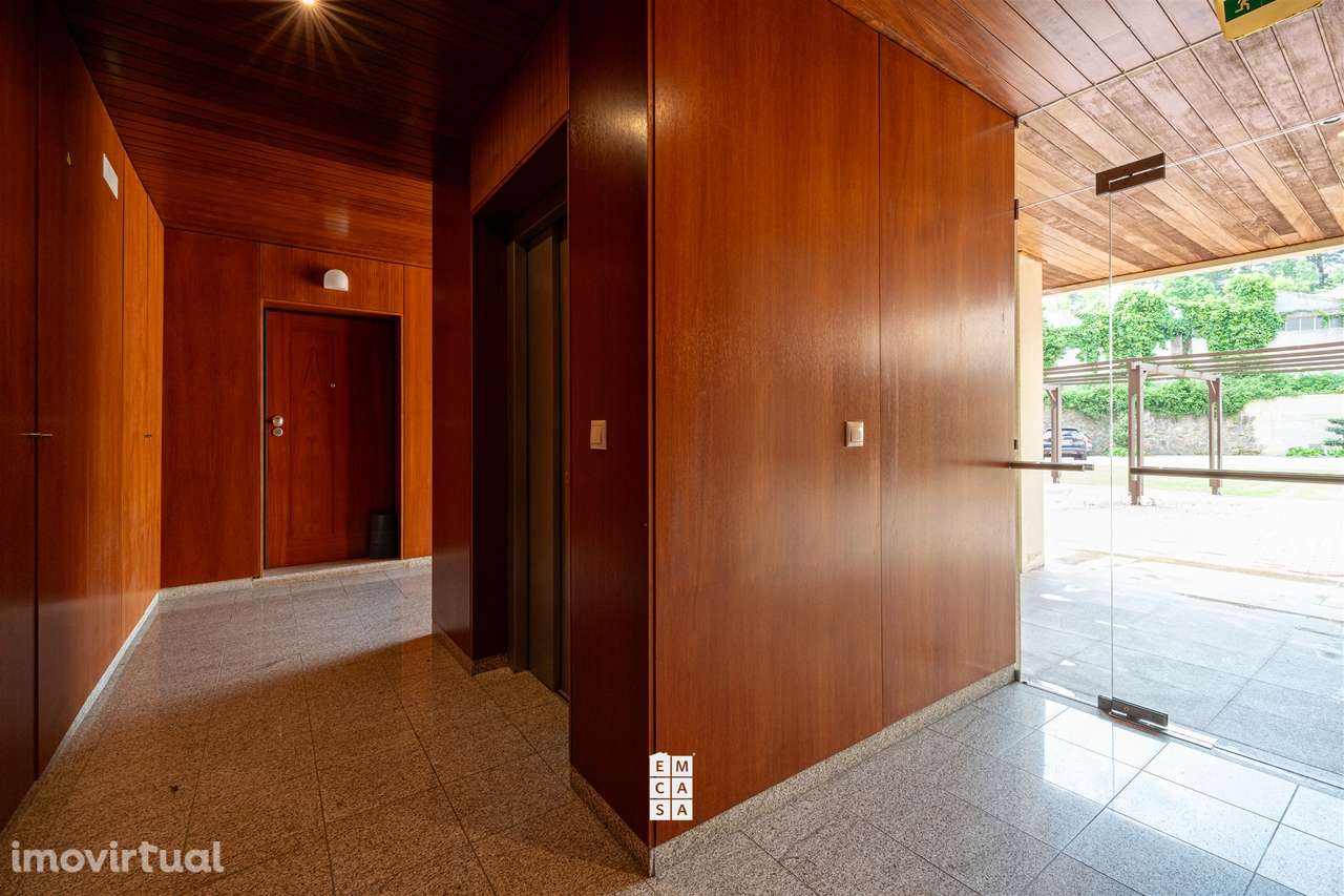 Apartamento T3 Venda em Oliveira de Azeméis, Santiago de Riba-Ul, Ul, - Grande imagem: 3/34