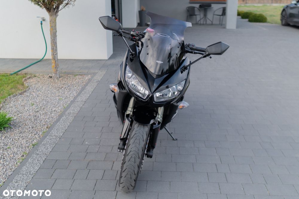 Kawasaki Ninja 1000 SX - 6