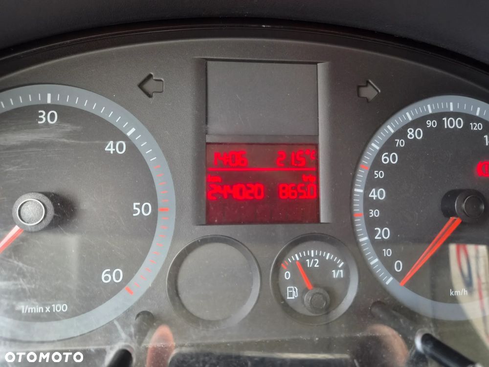 Volkswagen CADDY - 15