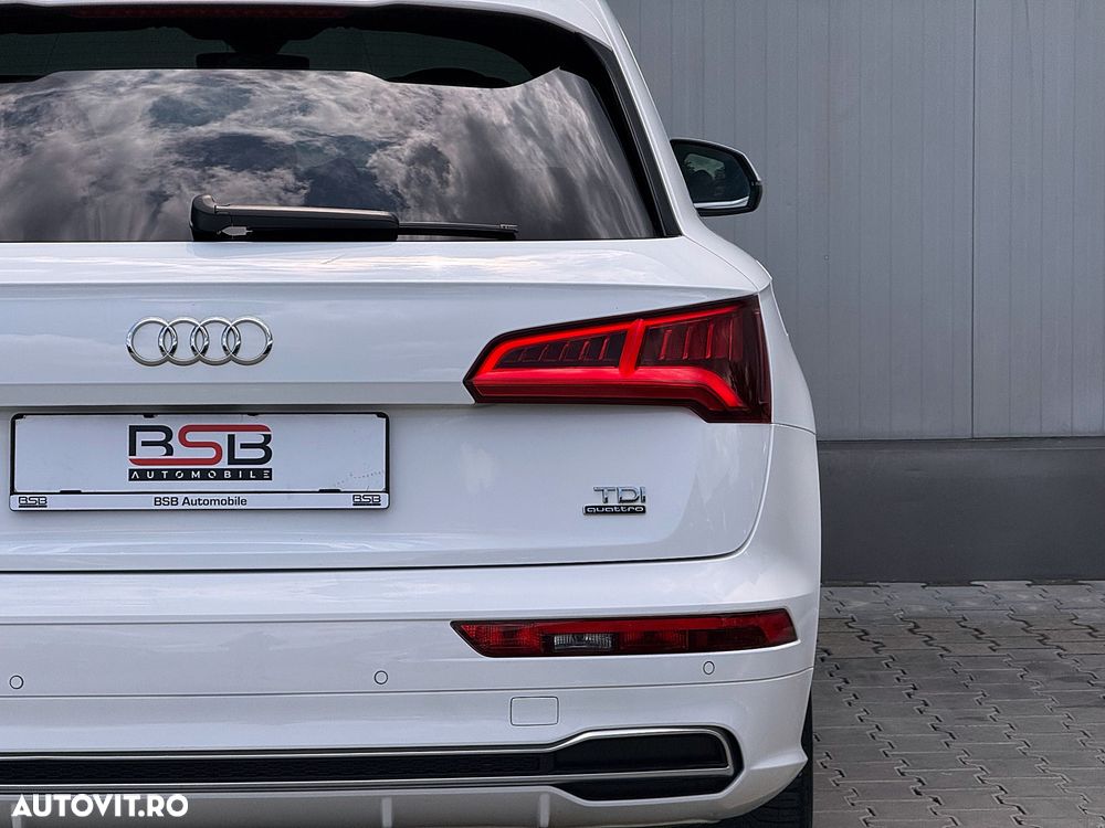 Audi Q5 2.0 40 TDI quattro S tronic Design - 13