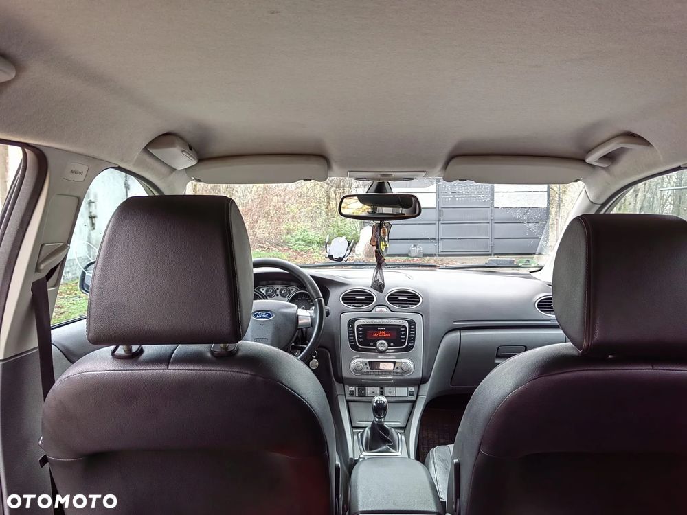 Ford Focus 1.8 Titanium - 14