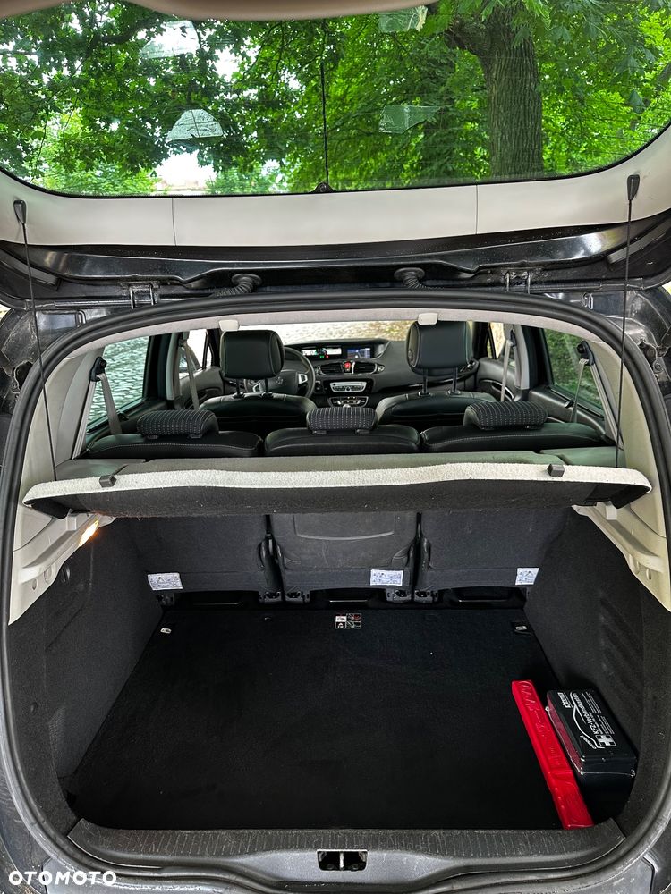 Renault Scenic - 10