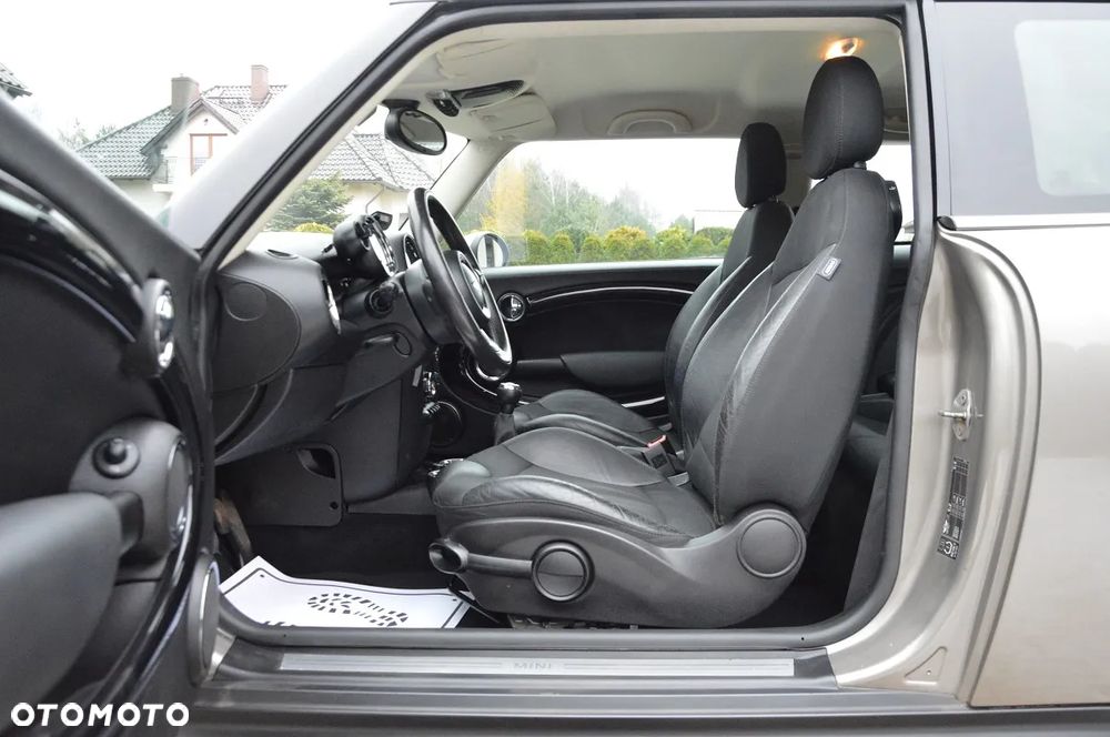 MINI ONE D Brick Lane - 19