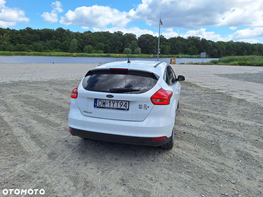 Ford Focus 1.5 TDCi Trend - 4
