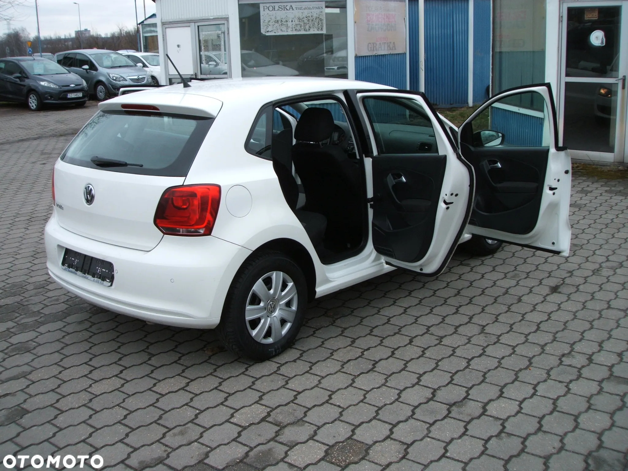 Volkswagen Polo - 36
