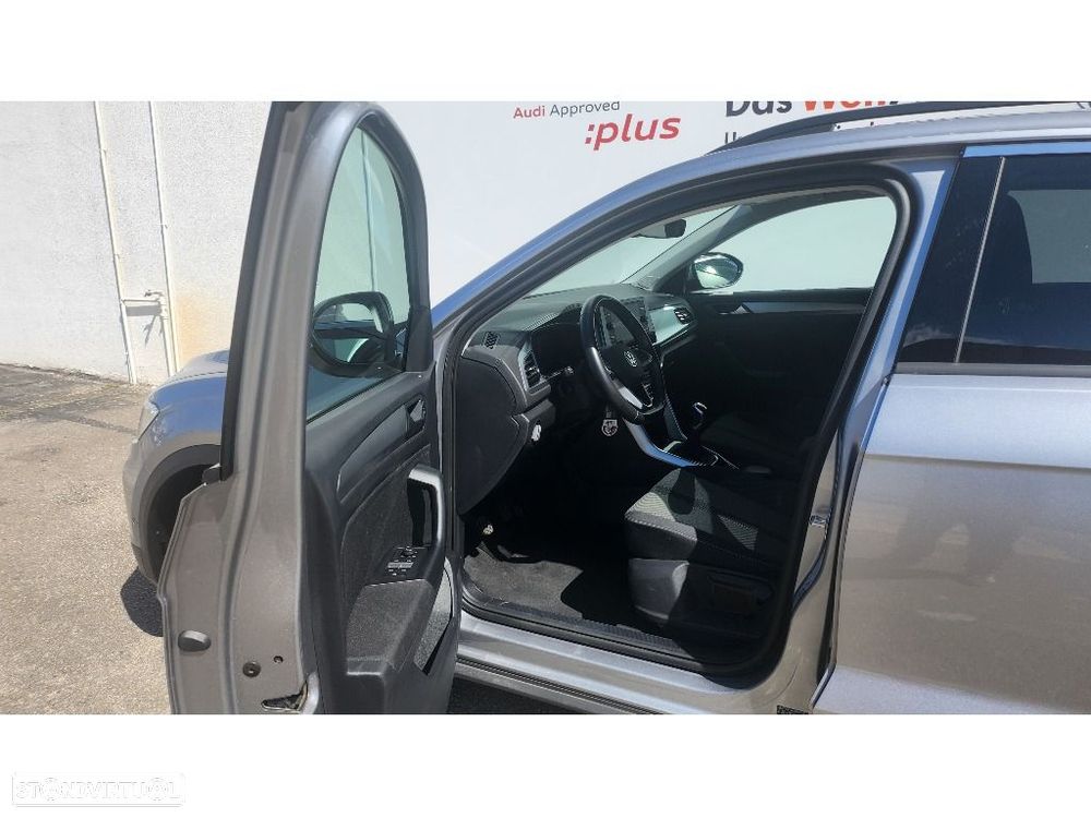 VW T-Roc 1.0 TSI Urban - 4