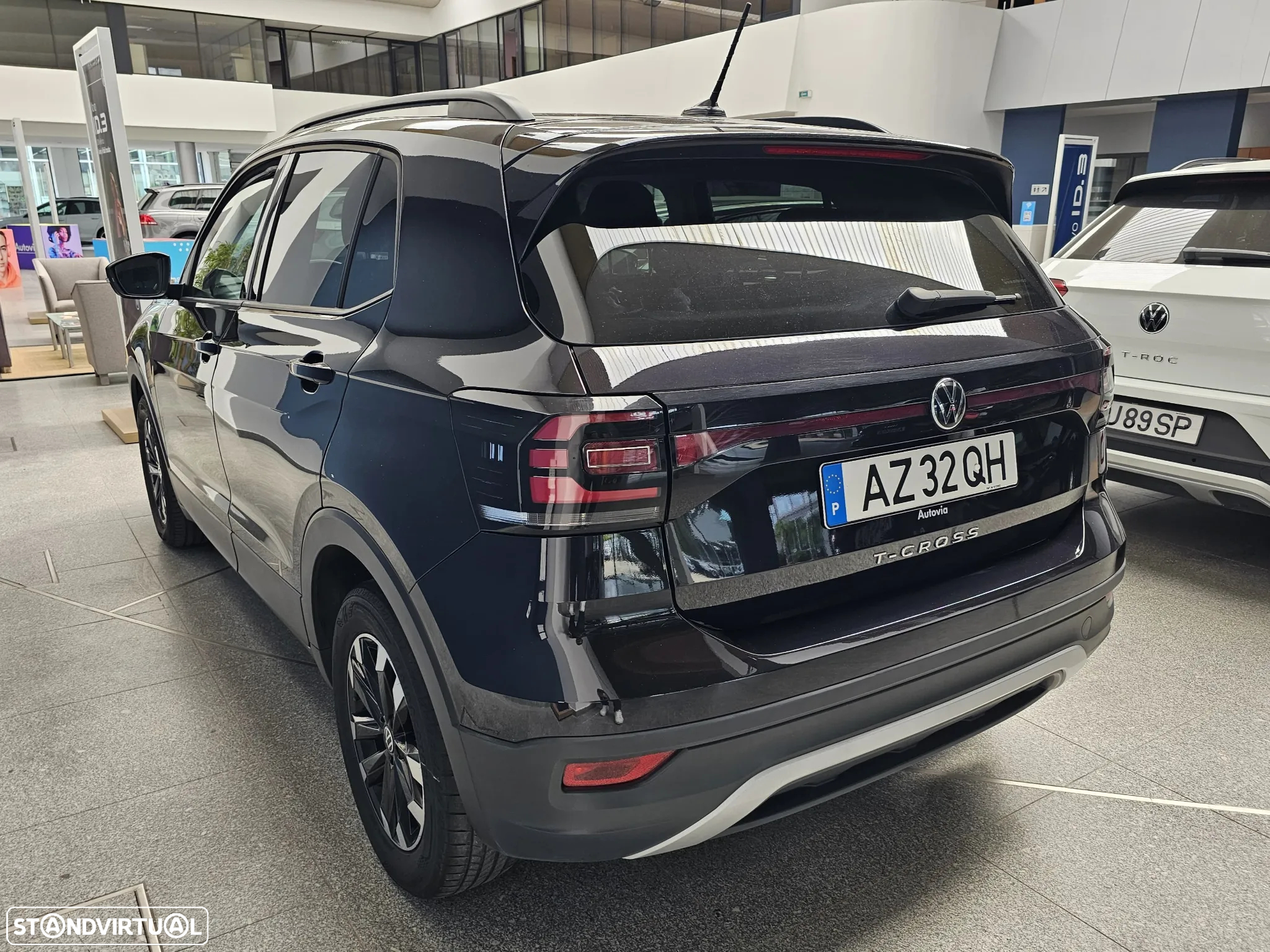 VW T-Cross 1.0 TSI Life - 4