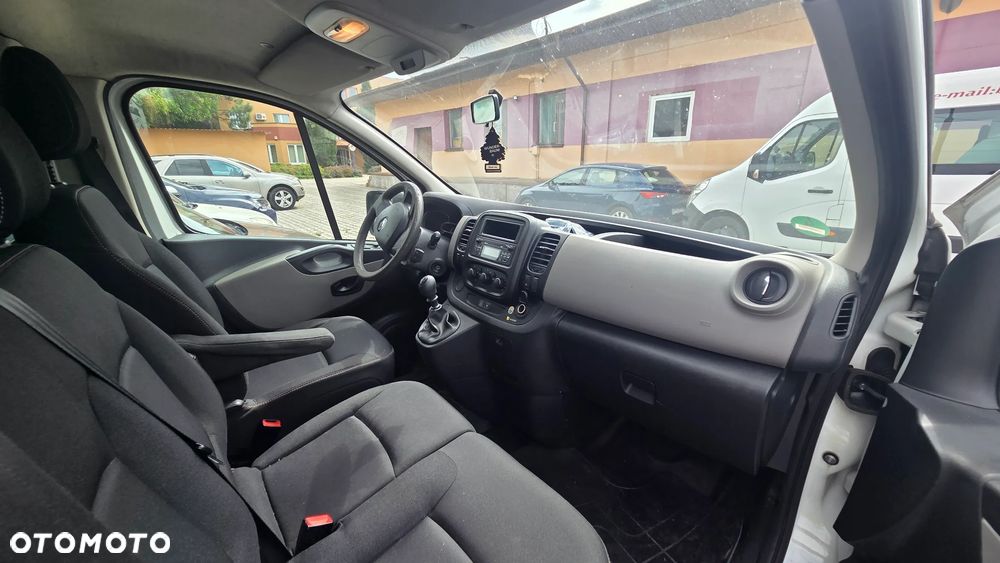Renault Trafic - 8