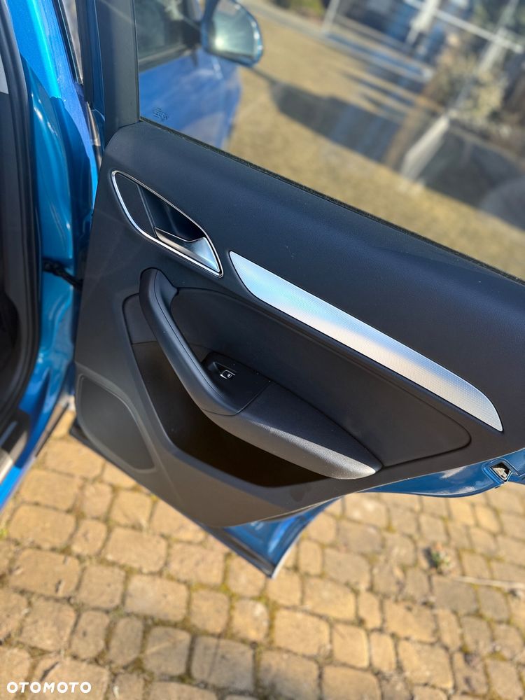 Audi Q3 2.0 TFSI Quattro S tronic sport - 13