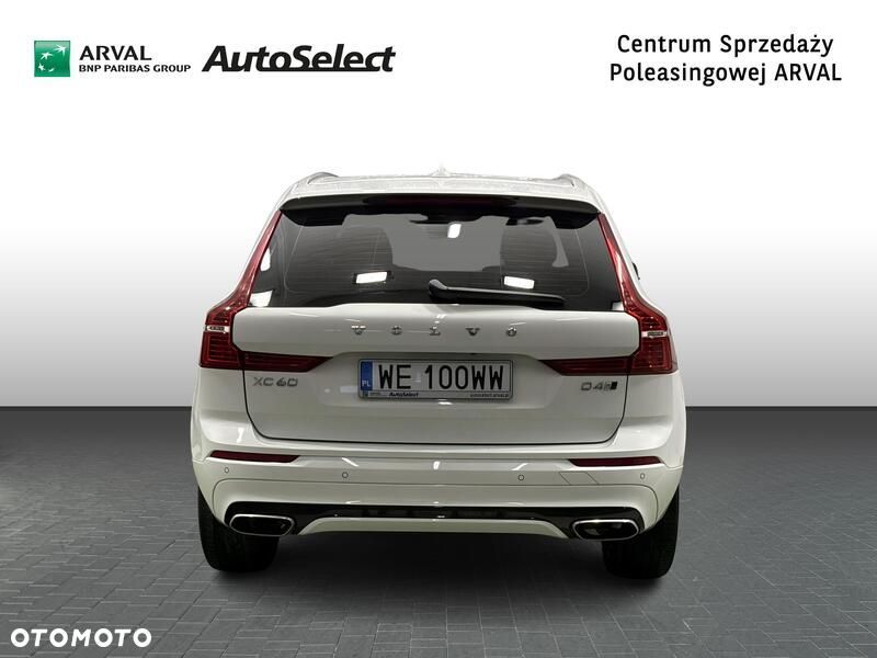 Volvo XC 60 D4 SCR AWD R-Design - 5