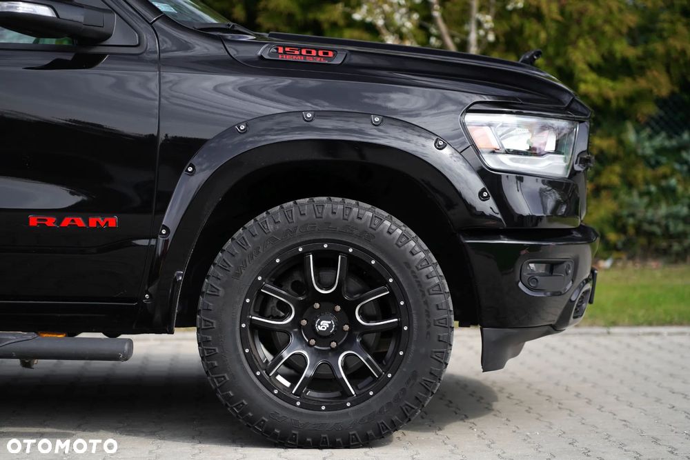 Dodge RAM 5.7 4x4 - 17