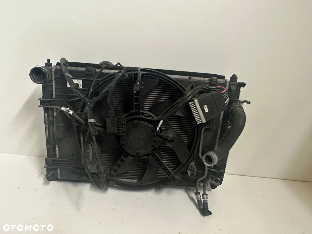 Infiniti Q50 komplet chłodnic - 9