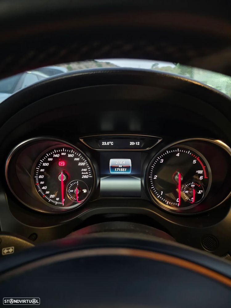 Mercedes-Benz CLA 180 d BlueEFFICIENCY Edition - 10
