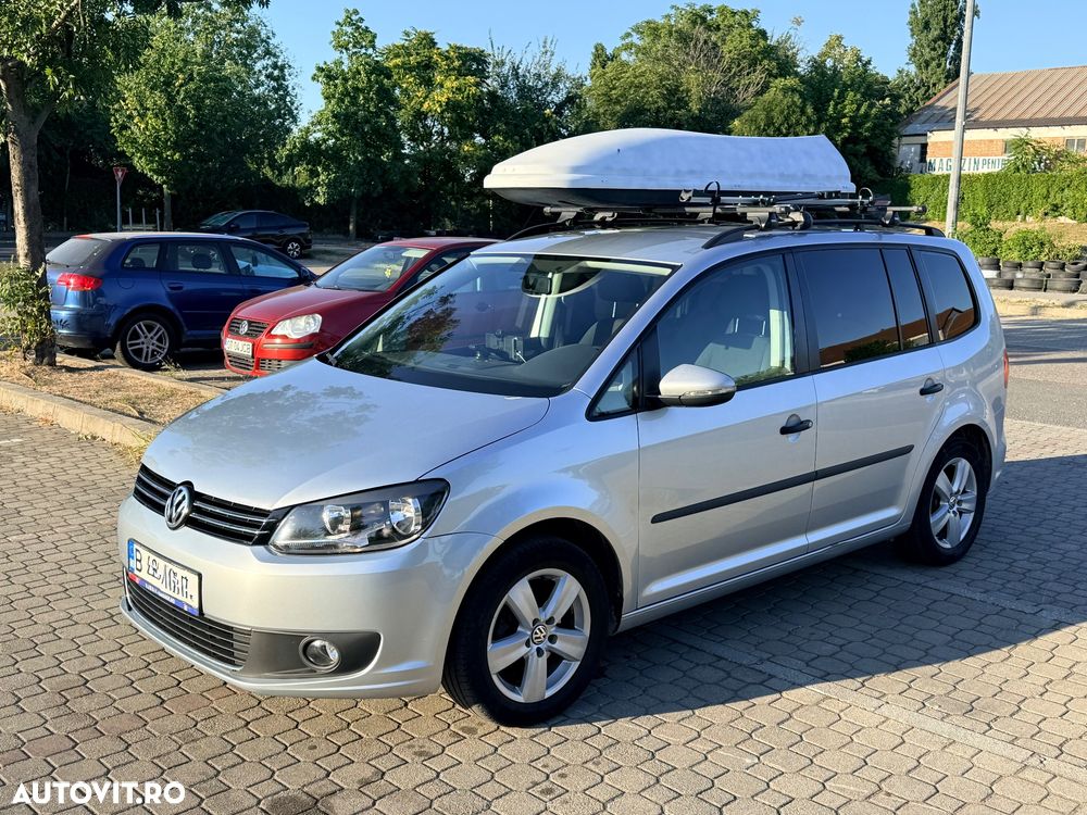 Volkswagen Touran 1.6 TDI DSG Trendline - 3
