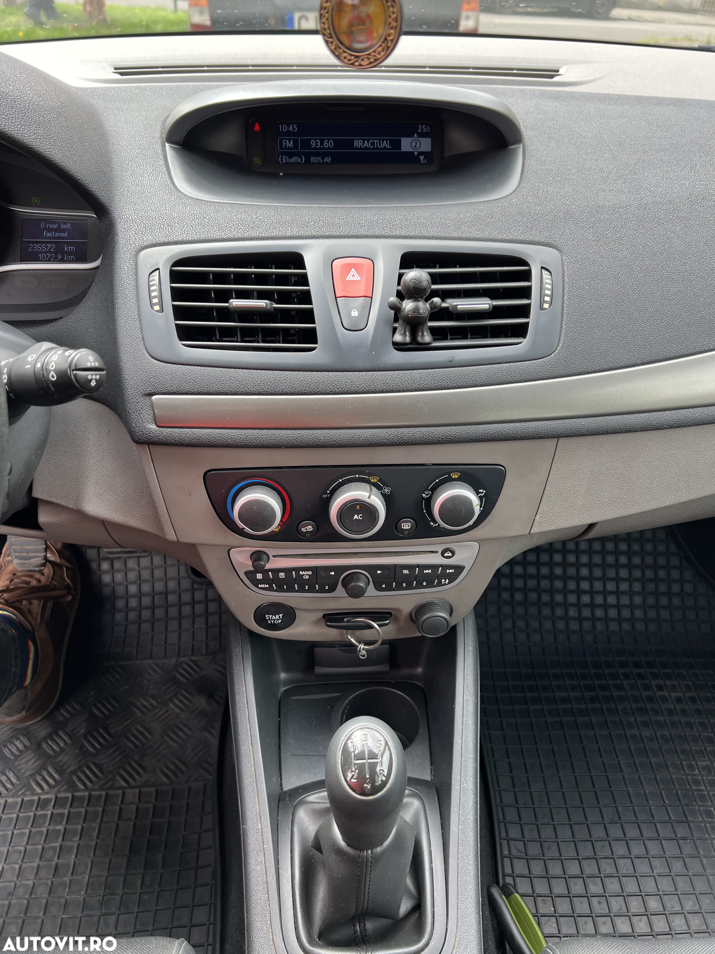 Renault Megane 1.5 dCi Authentique - 10