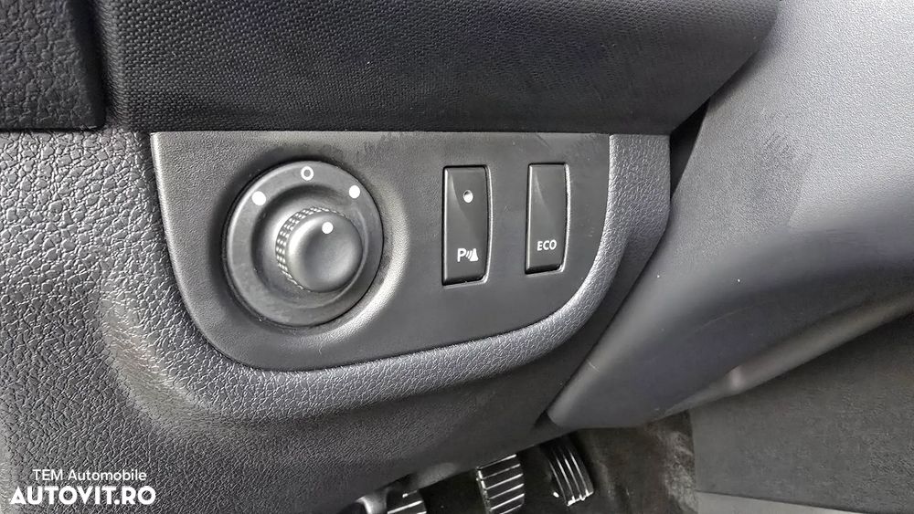 Dacia Logan 0.9 TCe 90 CP Ambiance - 7