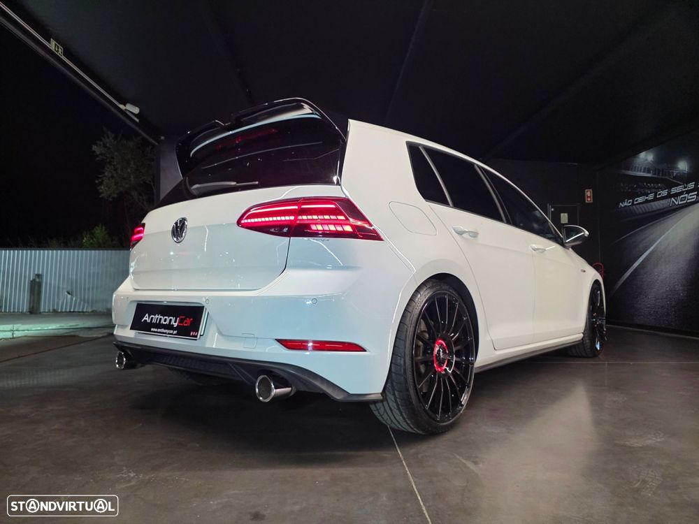 VW Golf 2.0 TSI GTI DSG Performance - 33