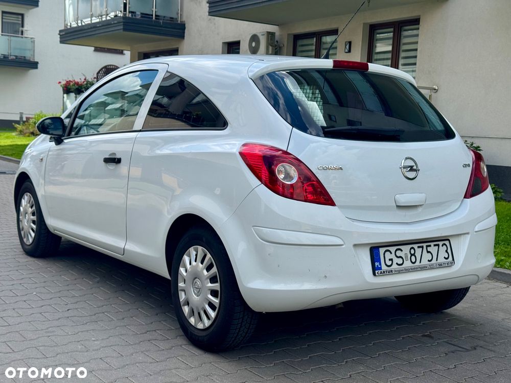 Opel Corsa - 3