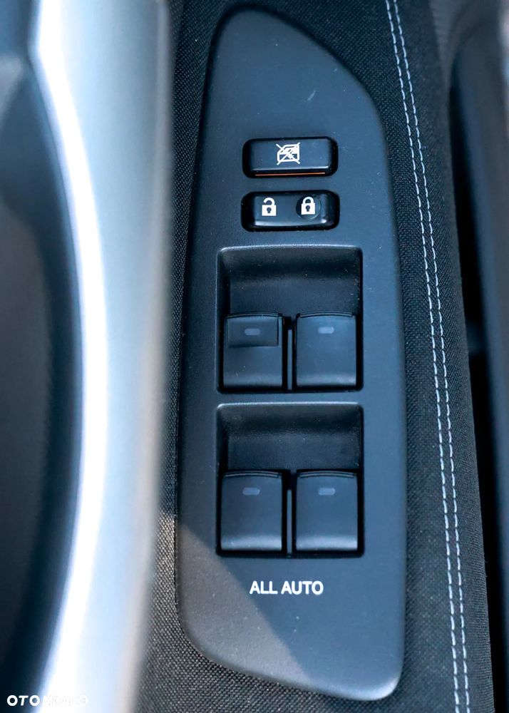 Toyota Auris 1.4 D-4D Edition - 14