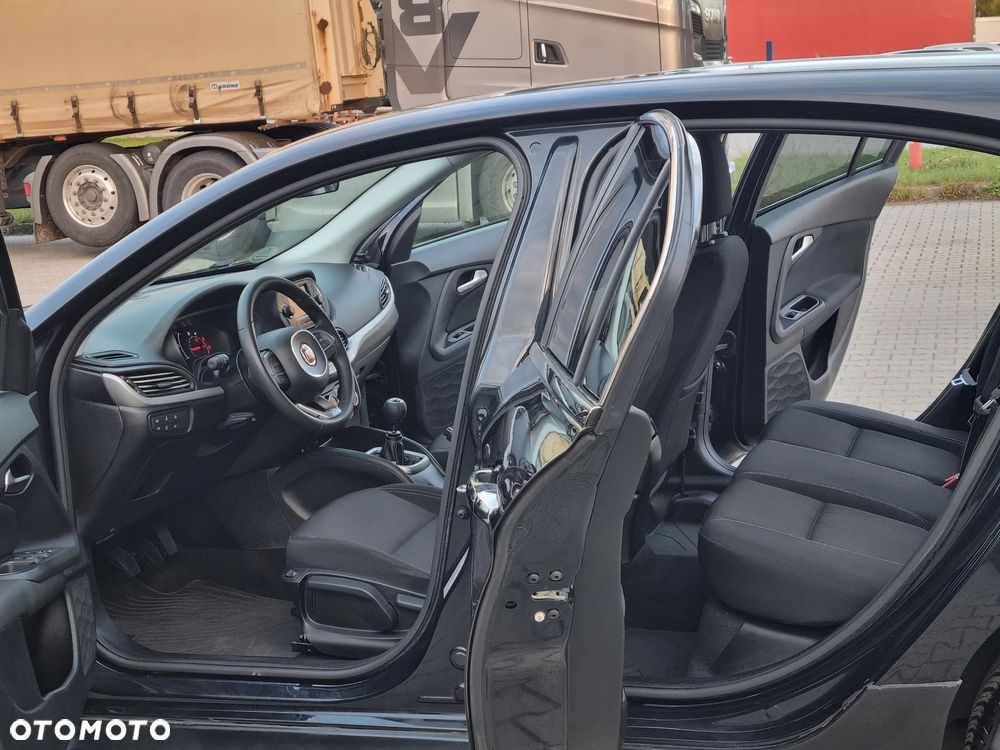 Fiat Tipo 1.6 MultiJet 16v Sport - 28