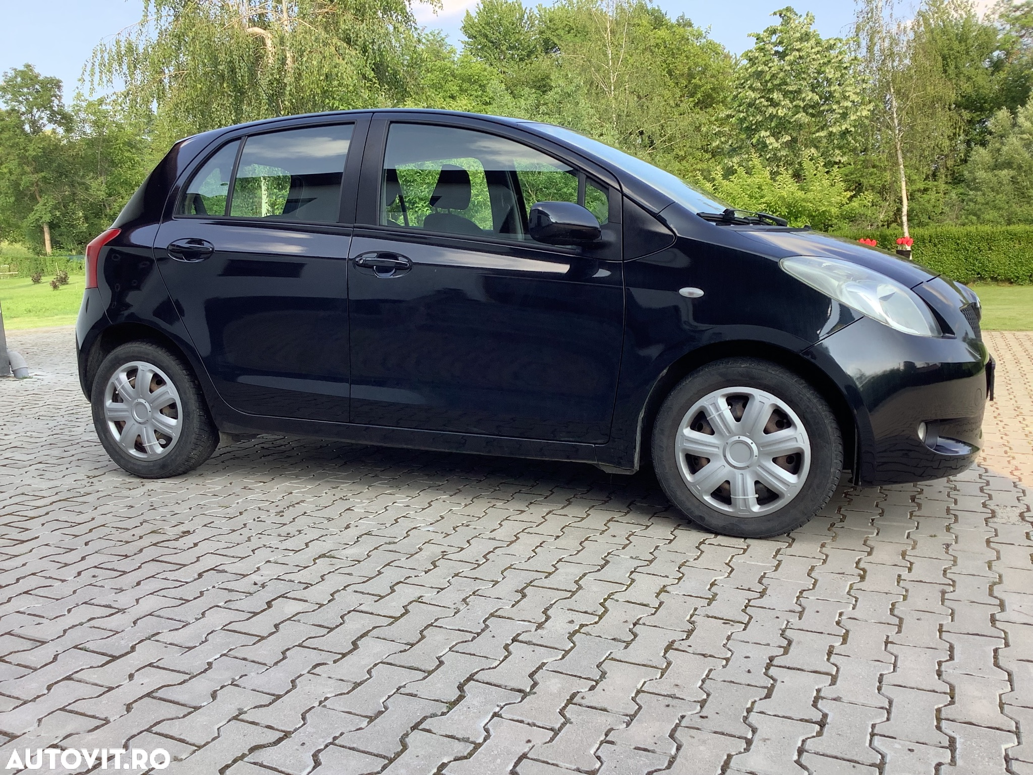 Toyota Yaris - 18