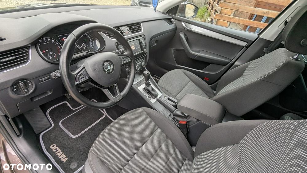 Skoda Octavia - 17